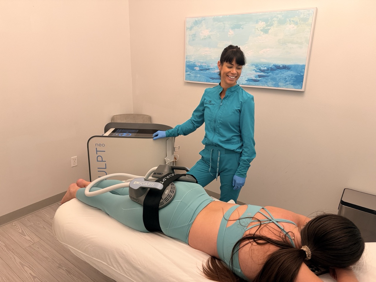 Emsculpt Neo muscle-building and body-sculpting treatment at Cryo Studio Sarasota